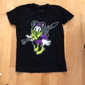 Hellz bellz Minnie gun screen print tee. Size s